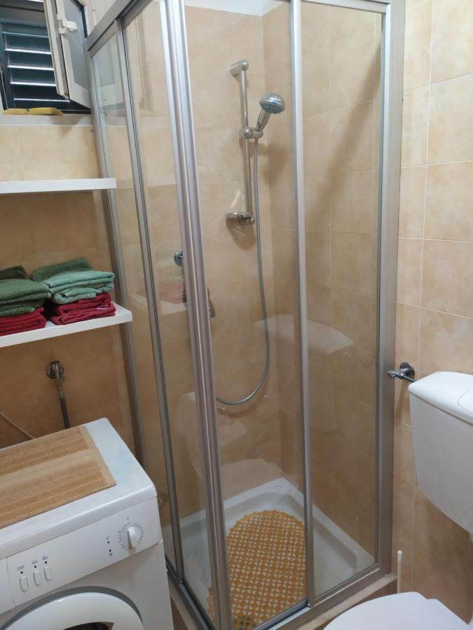 ヴィエステ Casina Viestanaヴィラ エクステリア 写真