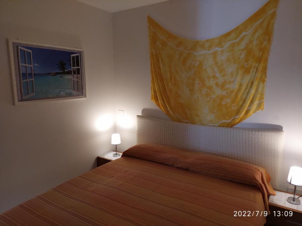 ヴィエステ Casina Viestanaヴィラ エクステリア 写真