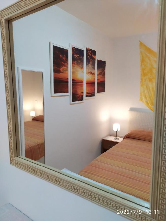 ヴィエステ Casina Viestanaヴィラ エクステリア 写真