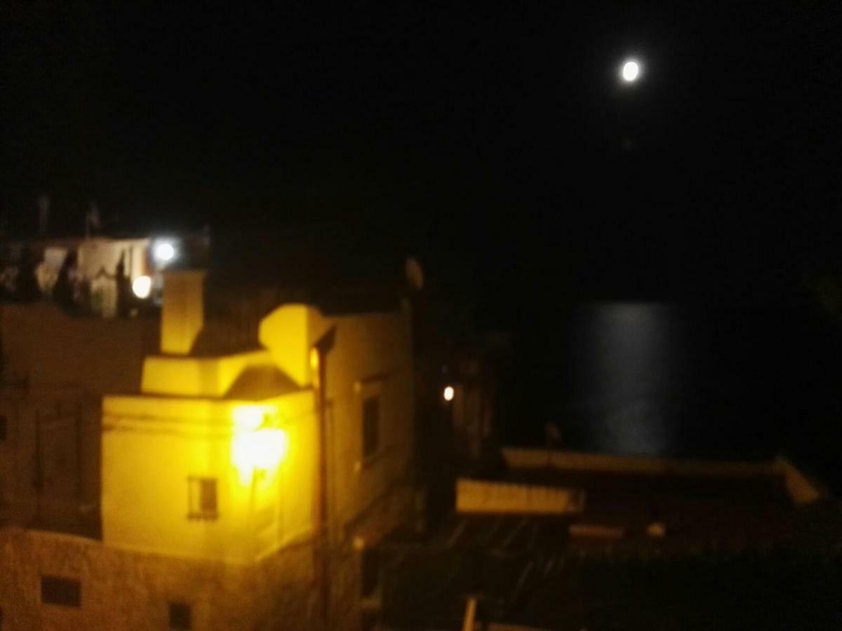 ヴィエステ Casina Viestanaヴィラ エクステリア 写真